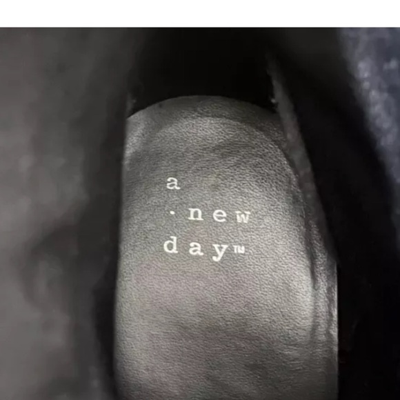 A New Day Black Zip Ankle Boots Textile Man Made Material Women's Sz 9 Preowned - Picture 7 of 7